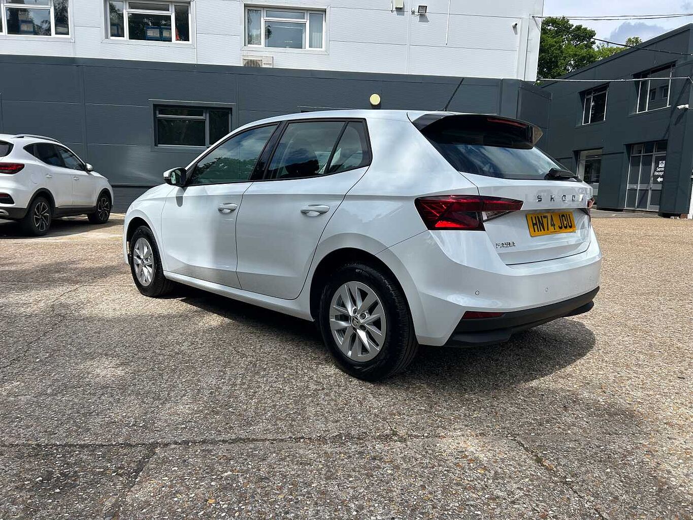 SKODA Fabia 1.0 MPI (80ps) SE Comfort 5-Dr Hatchback